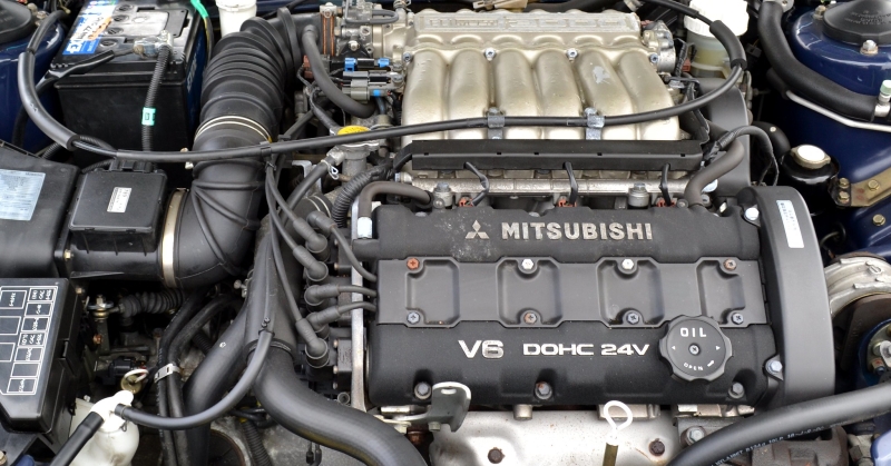 Egy Mitsubishi V6-os motorja